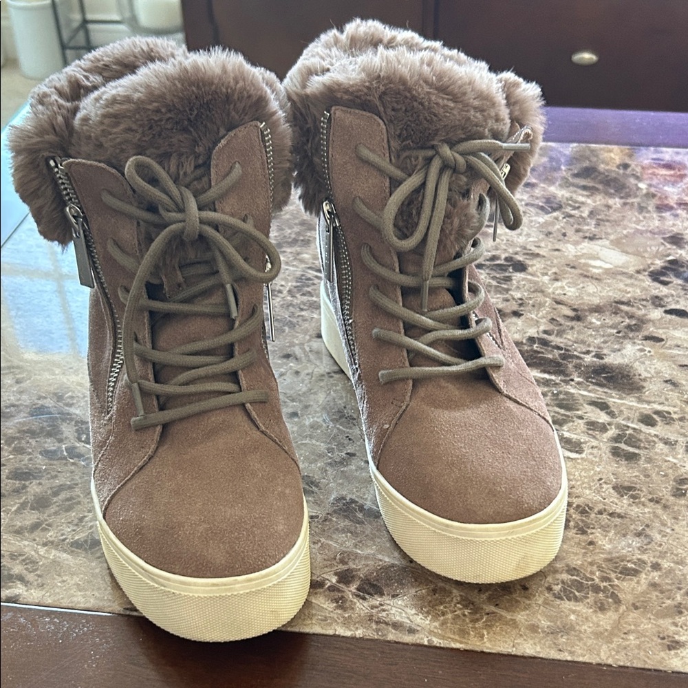 J/SLIDES Brown Fur-Lined Winter Boots